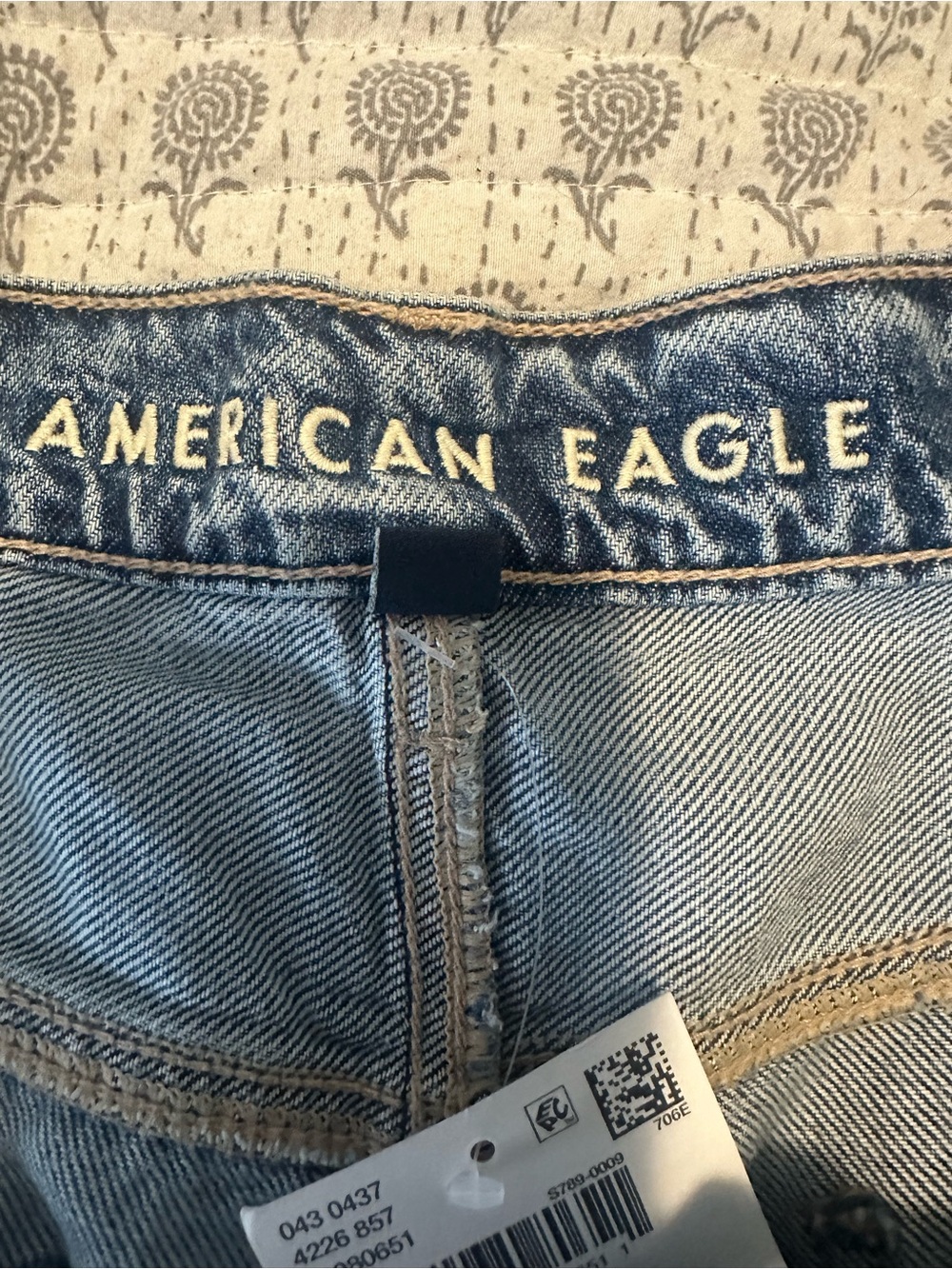 American Eagle Outfitters Light Blue Wide Leg Jeans - Picture 7 of 10